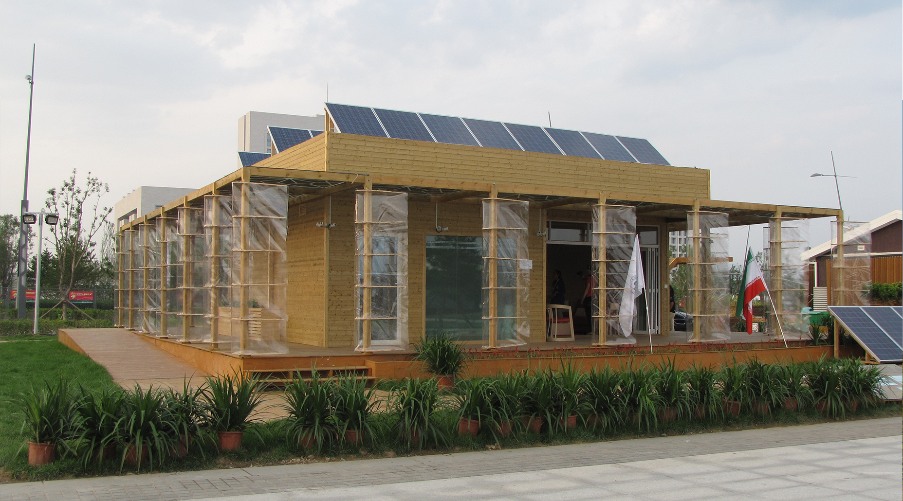ساختمان صفر انرژی، داتونگ، چین